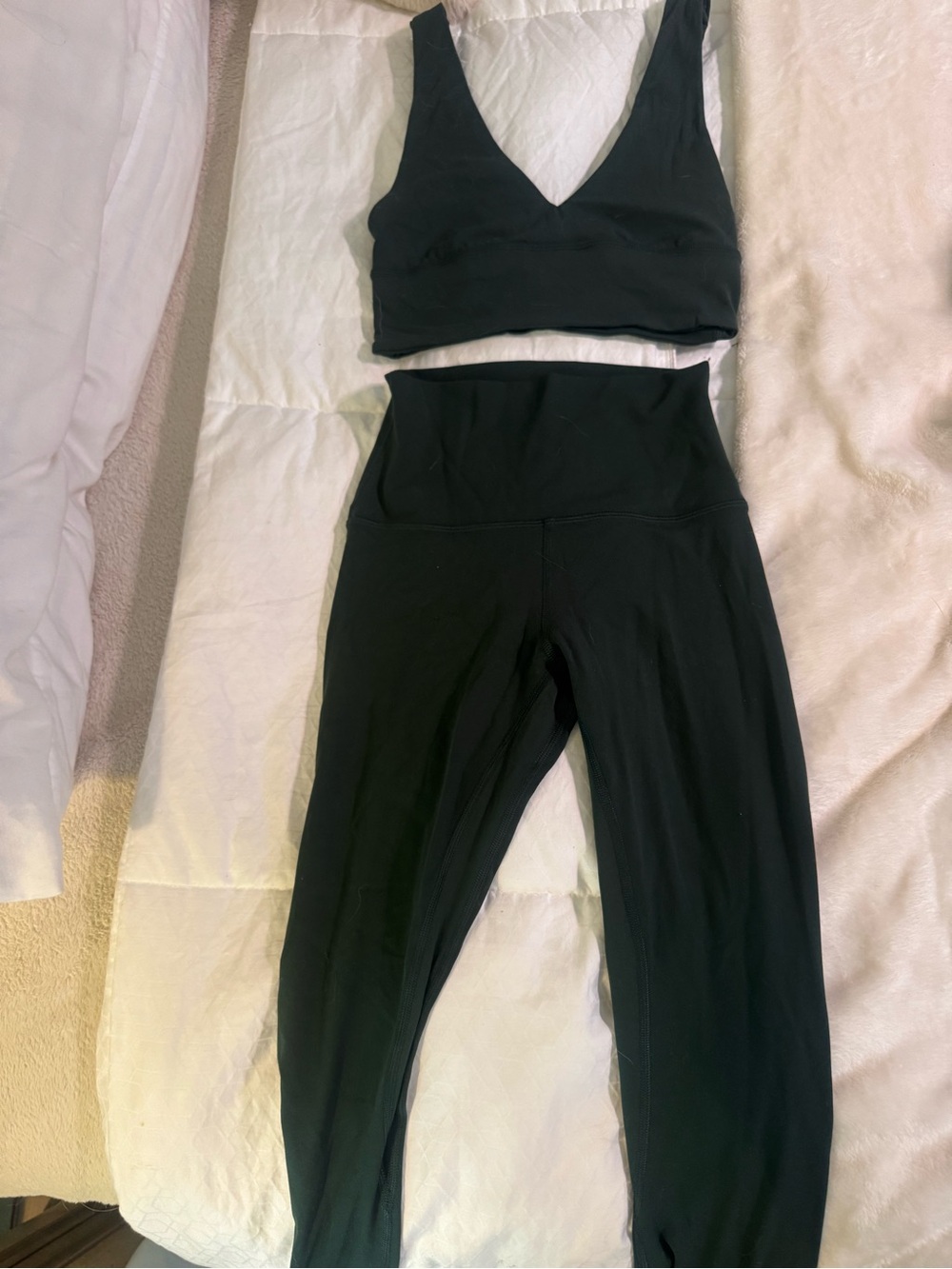 lululemon athletica Black High-Rise Leggings with V-Neck Sports Bra
